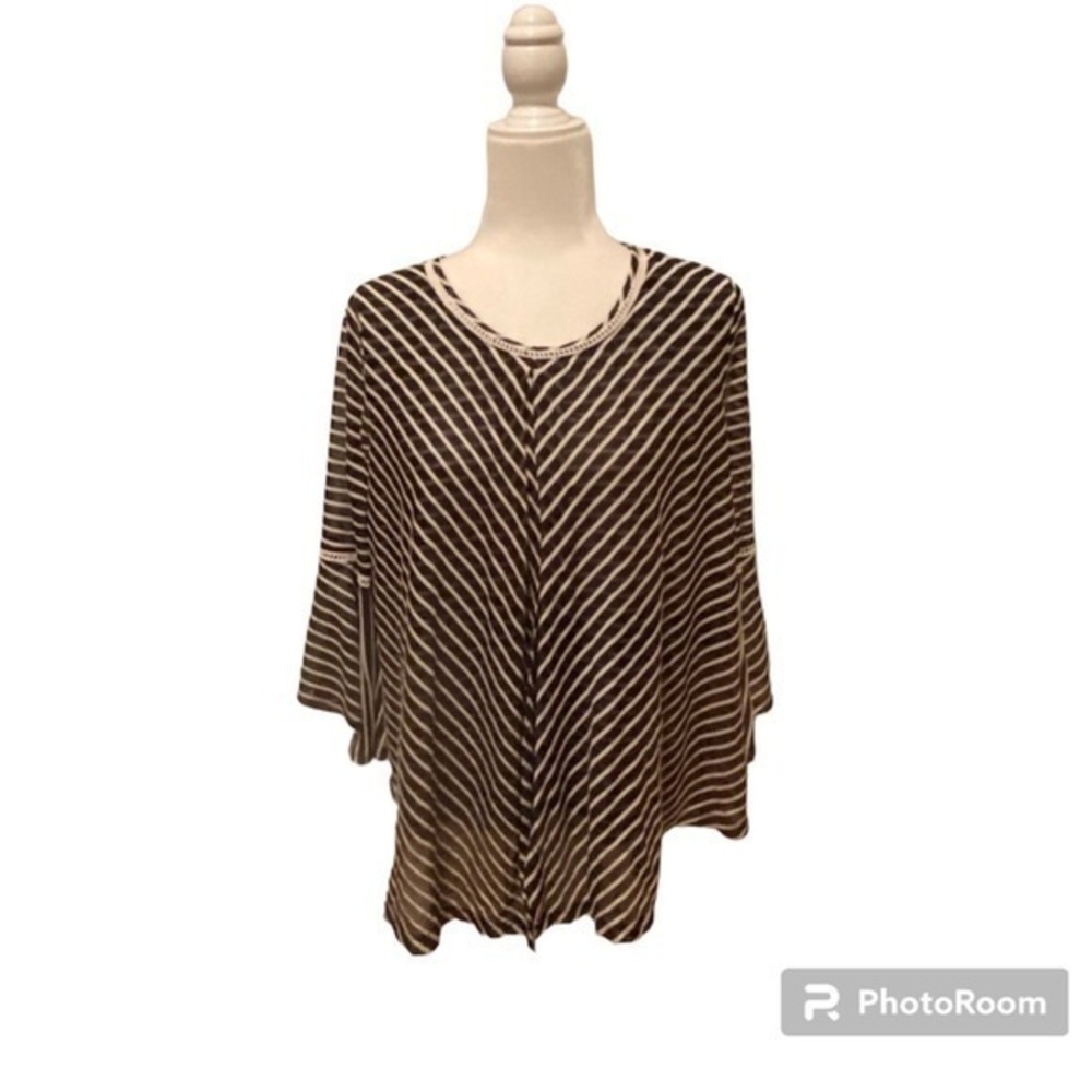2 for $10 ND New Directions Top Black/White Stripe 3/4 bell sleeve Size large
